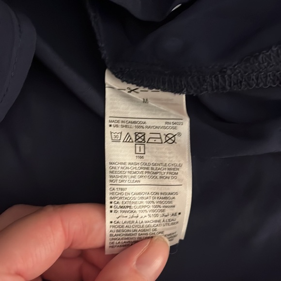 Old Navy Polka Dot Blouse - Picture 5 of 5